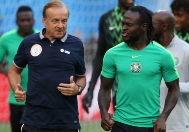 I will Not Kneel To Beg Moses To Play For Super Eagles – Rohr