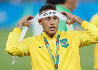 Neymar Returns To PSG Amidst High Transfer Speculation