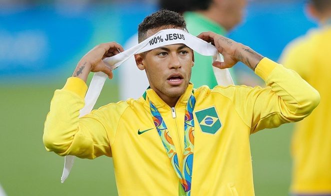 Neymar Returns To PSG Amidst High Transfer Speculation