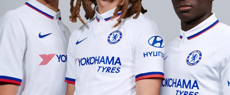 Chelsea 2019 away store kit