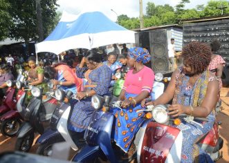 Goddosky FC Chairman Donates Hundreds Of Motorcycles To Anambra Traders