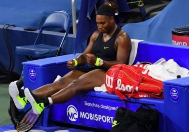 Serena Williams Frustrated After Losing Against Maria Sakkari