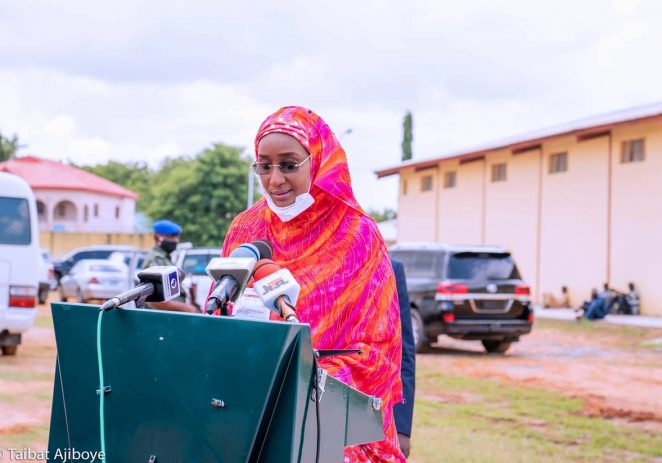 Humanitarian Affairs Minister Distributes Palliatives To Kebbi State Flood victims