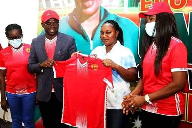 2021/2022 NWFL: Edo Queens Unveil Wemimo As New Coach