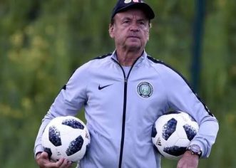 World Cup Qualifiers: Rohr Under Pressure As Ndidi, Iheanacho, Iwobi Others Set To Miss Liberia, Cape Verde Matches