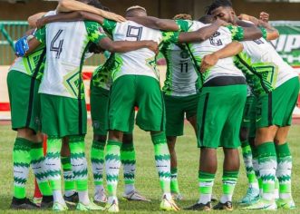 Lackluster Eagles Fumble Into 2022 World Cup Play-off After Surviving Shacks Attack