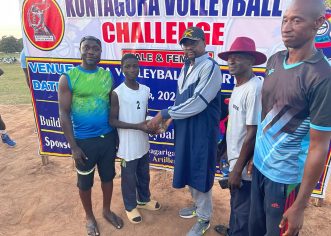 Major Genenral Gagariga Awards Scholarship To Young Volleyball Players