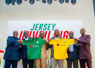 Bendel Insurance, Edo Queens Unveil New Jerseys, Sign Sponsorship Deal With Sterling Bank