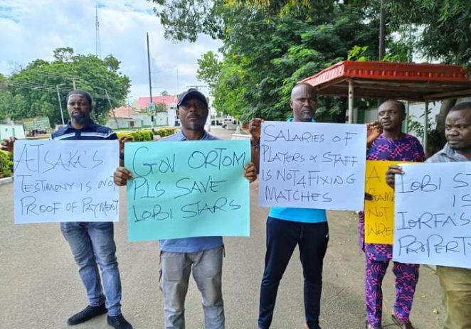 Lobi Stars Coaches, Players Protest Over Six Months Unpaid Salaries, Visit Government House