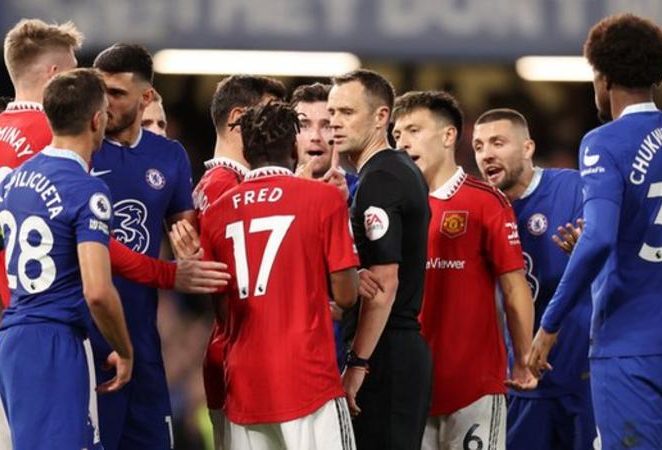 Manchester United Charged £82,000 For Violent Conduct
