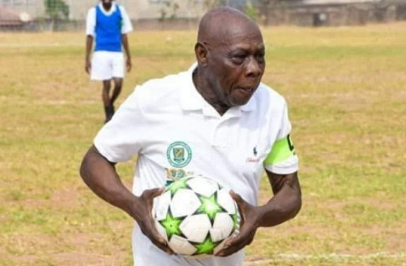 Ex President Obasanjo Scores Hat-trick In Baptist Boys High School Novelty Match