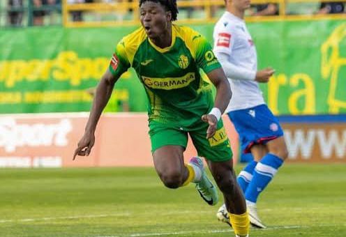 Flying Eagles’ Striker Scores AGAINST Maduka Okoye in Pre-season Encounter