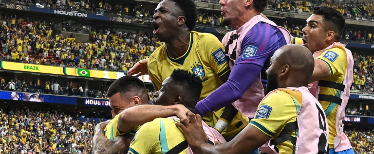Gabriel Martinelli’s Late Strike Powers Brazil Into World Cup Round of 16
