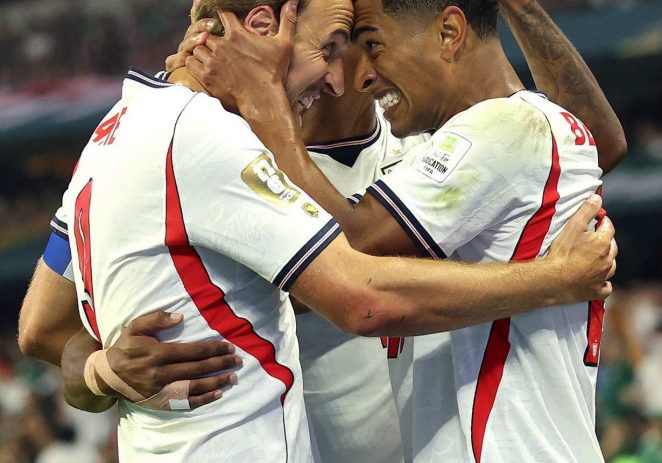 10-Man England Beat Mexico 3-2 to Reach World Cup Quarter-final