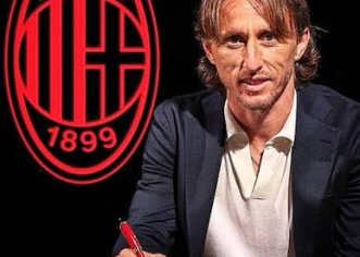 Modric Signs New AC Milan Contract Until 2027