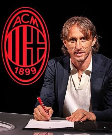 Modric Signs New AC Milan Contract Until 2027