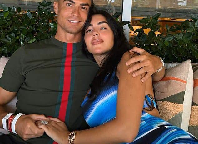 Ronaldo and Georgina to Wed on Saturday  