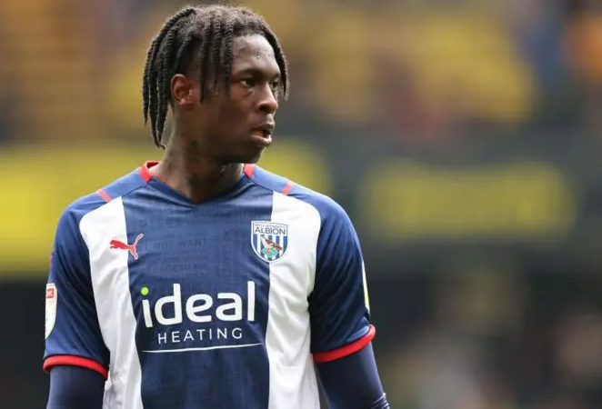 Former West Brom Midfielder Castro Dies at 25 During Friendly