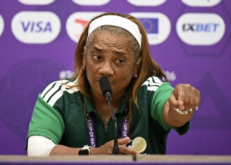South Africa Coach Ellis “Confused” Over 2027 World Cup Qualification “Complications”