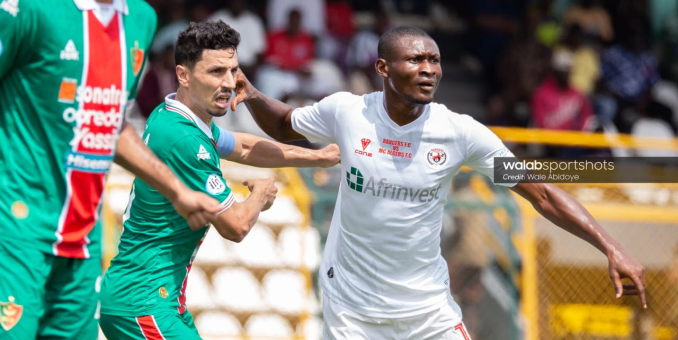 Rangers Strike Late to Defeat MC Alger with Both Teams Reduced to 10 Men