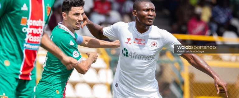 Rangers Strike Late to Defeat MC Alger with Both Teams Reduced to 10 Men